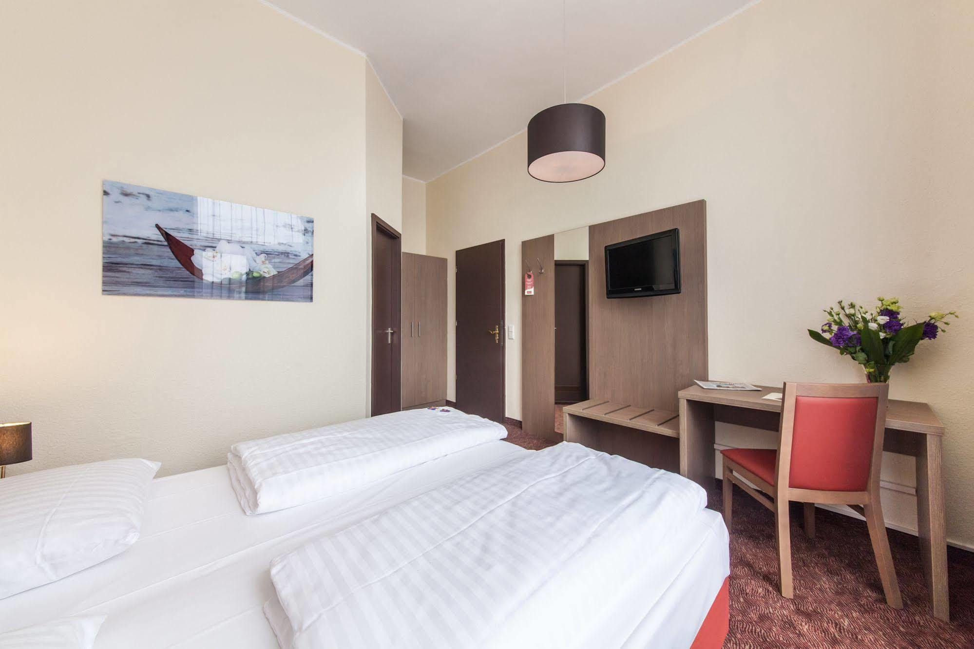 Hotel Maxim Duesseldorf City Exteriér fotografie